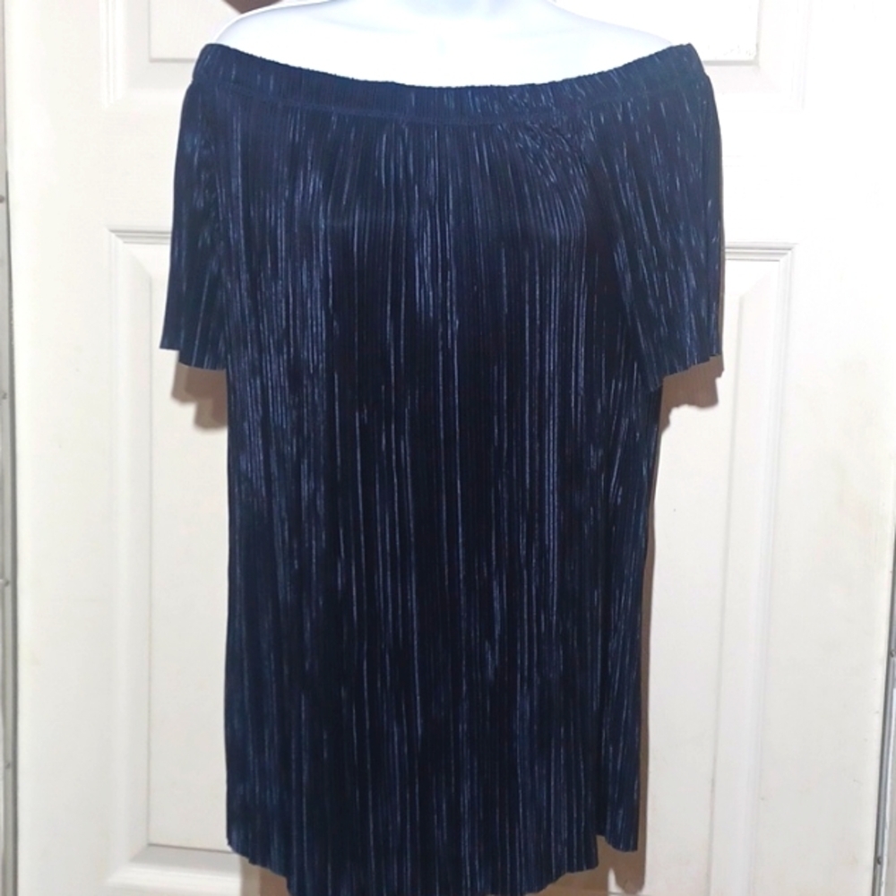 Papaya pleated top